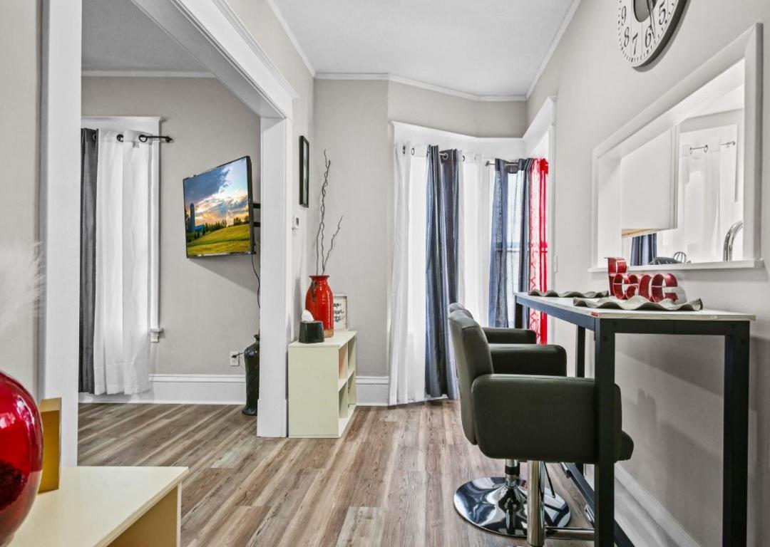 St Paul Fry Street Den Suite#1 圣保罗 外观 照片