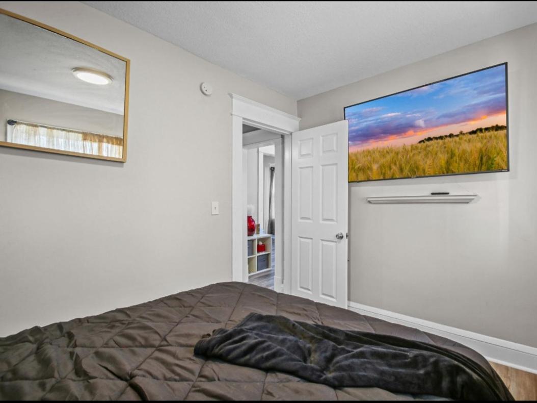 St Paul Fry Street Den Suite#1 圣保罗 外观 照片