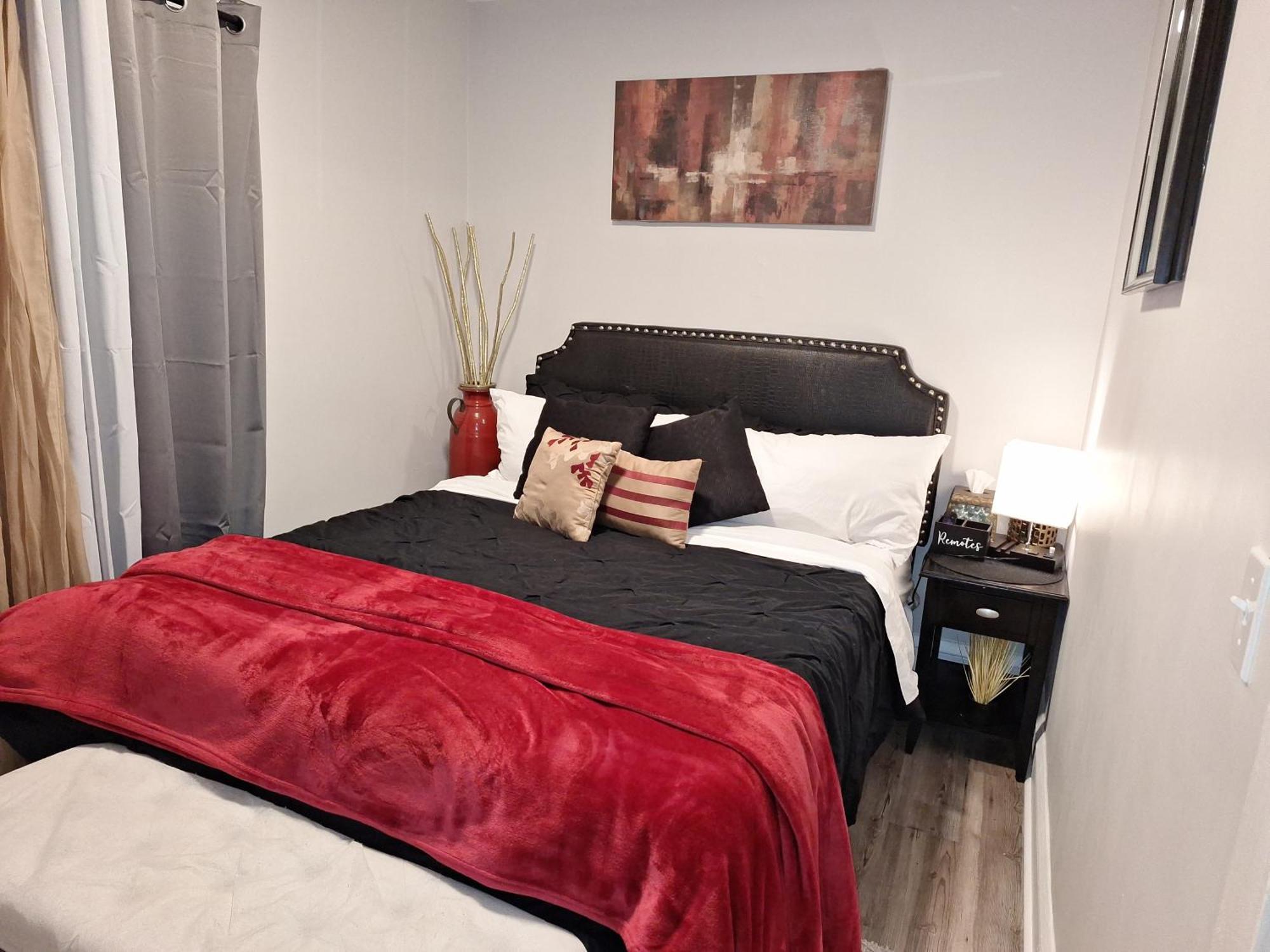 St Paul Fry Street Den Suite#1 圣保罗 外观 照片